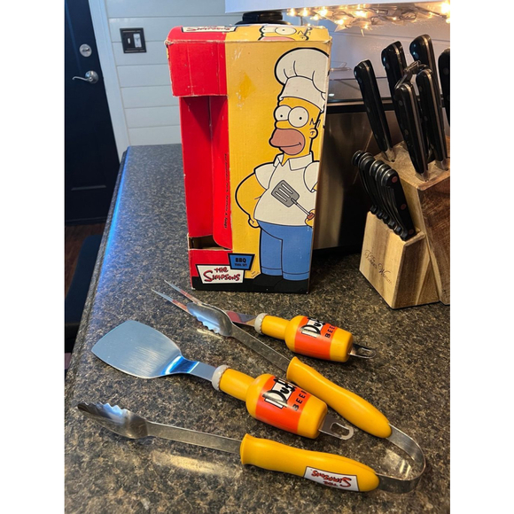 The Simpson’s 3 Piece BBQ Tool Set - Picture 1 of 12